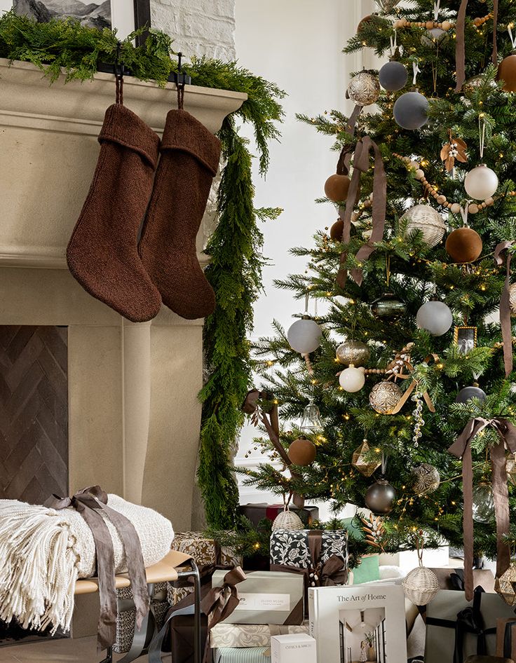 Tendencias Mágicas para Decorar en Navidad: ¡Prepárate para Brillar con Estilo!