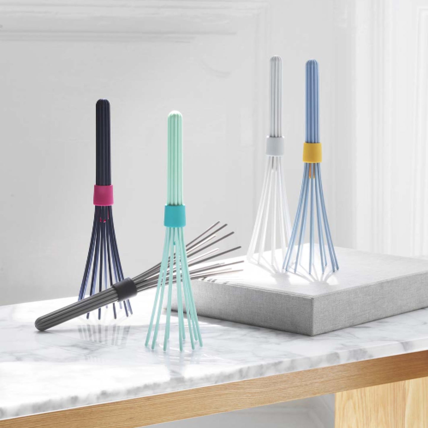 beater-whisk-batidor-grey