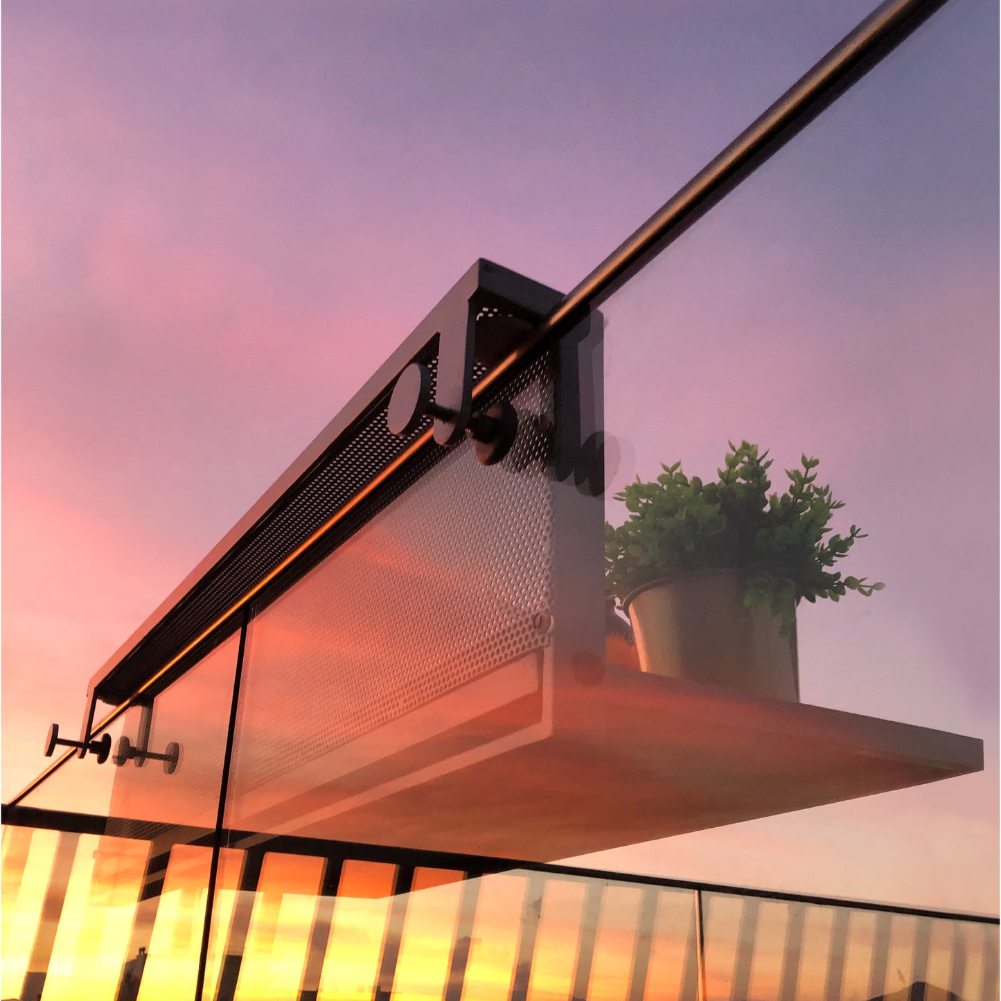 Bistrobalcon Albatros 85