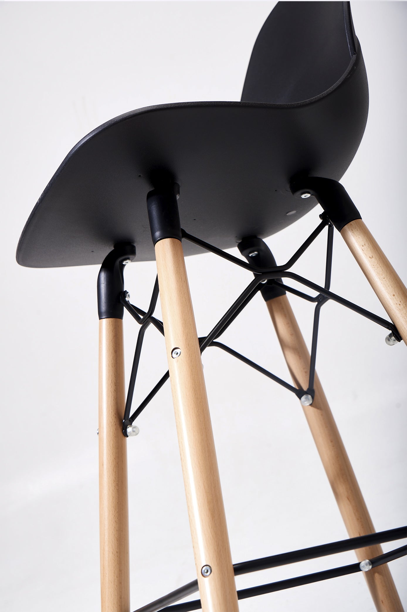 taburete-leaf-negro