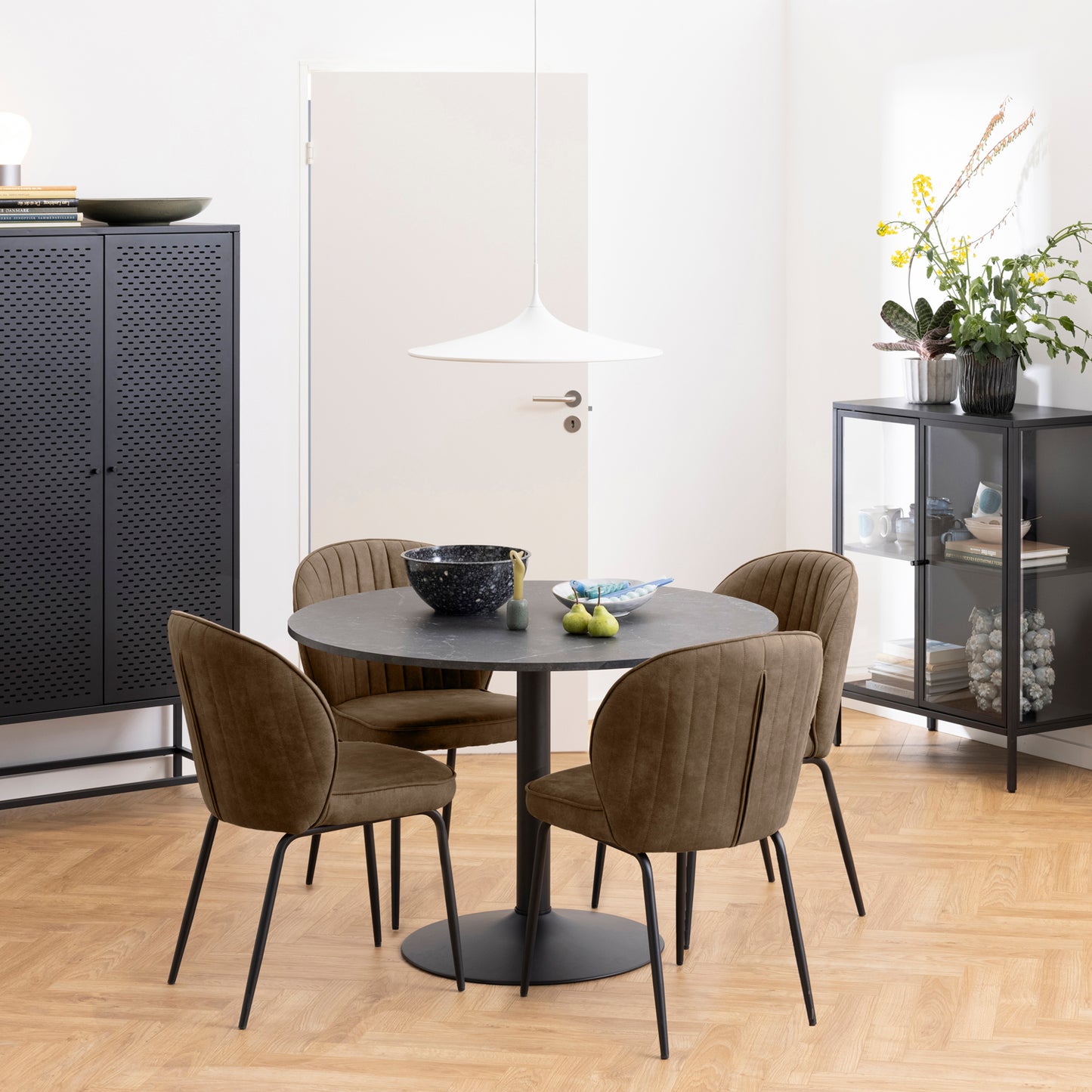 mesa-comedor-madrid-negro