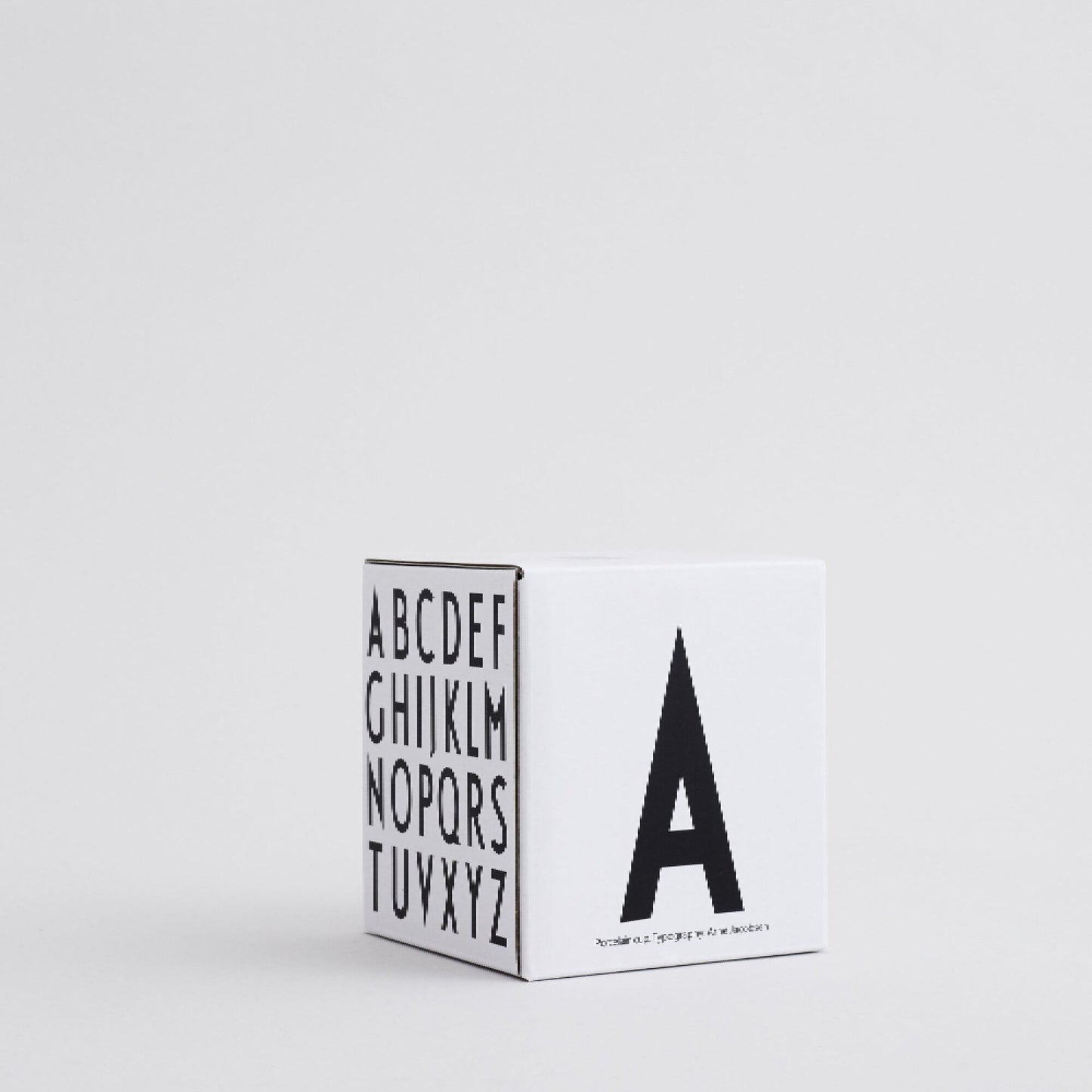 white-porcelain-taza-de-porcelana-con-letra-individual-de-la-a-a-la-z