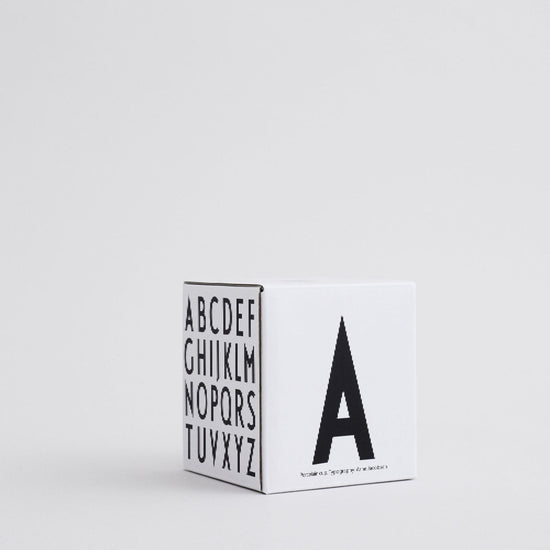 white-porcelain-taza-de-porcelana-con-letra-individual-de-la-a-a-la-z