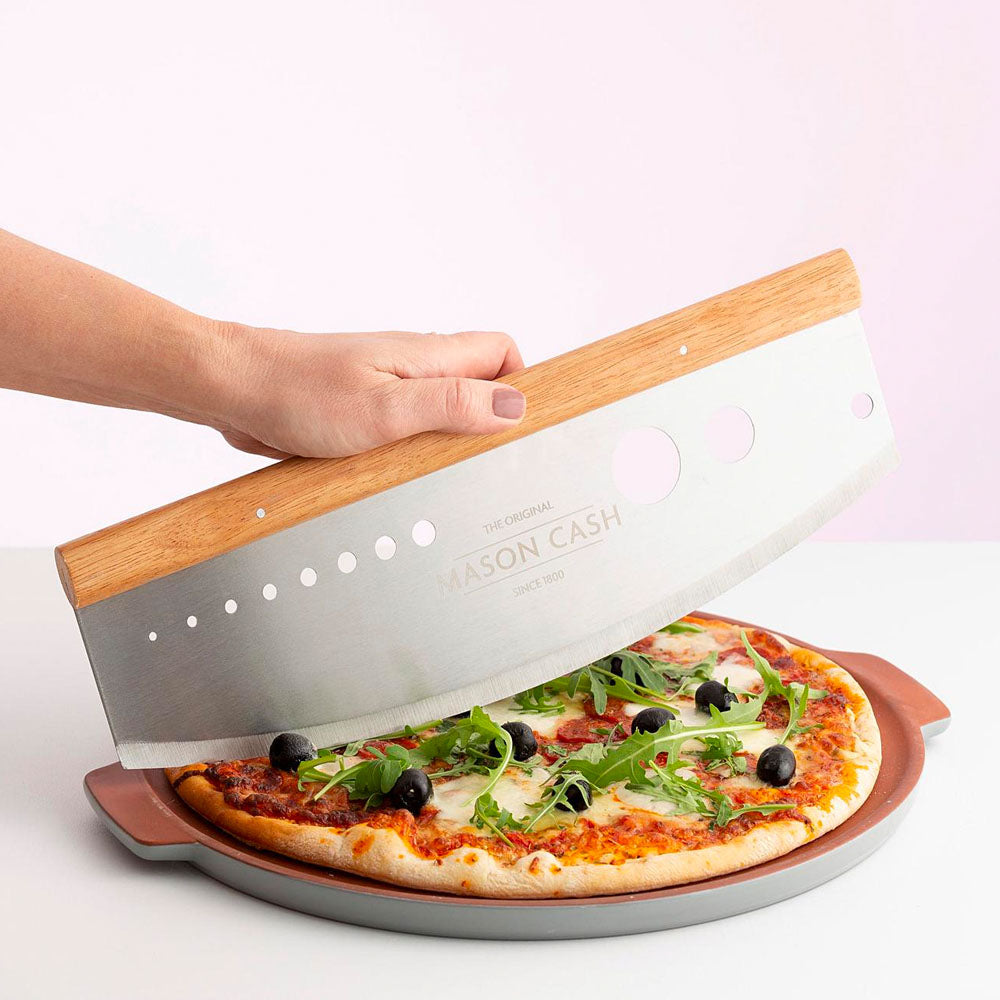 cortador-de-pizza-mezzaluna-innovative-kitchen-mason-cash