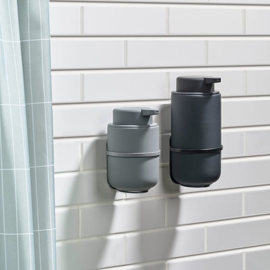 Soporte de pared Dispensadores Ume Negro Zone Denmark