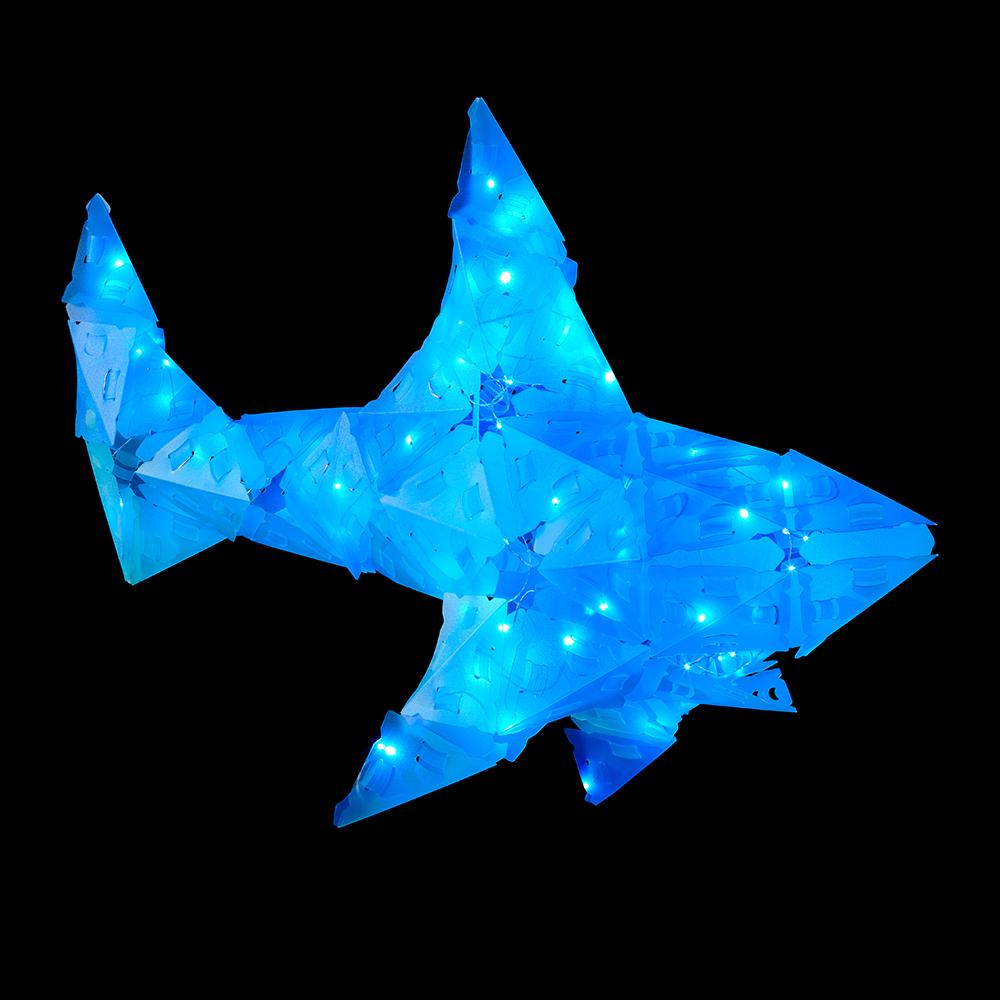 rompecabezas-con-iluminacion-3d-grande-tiburon
