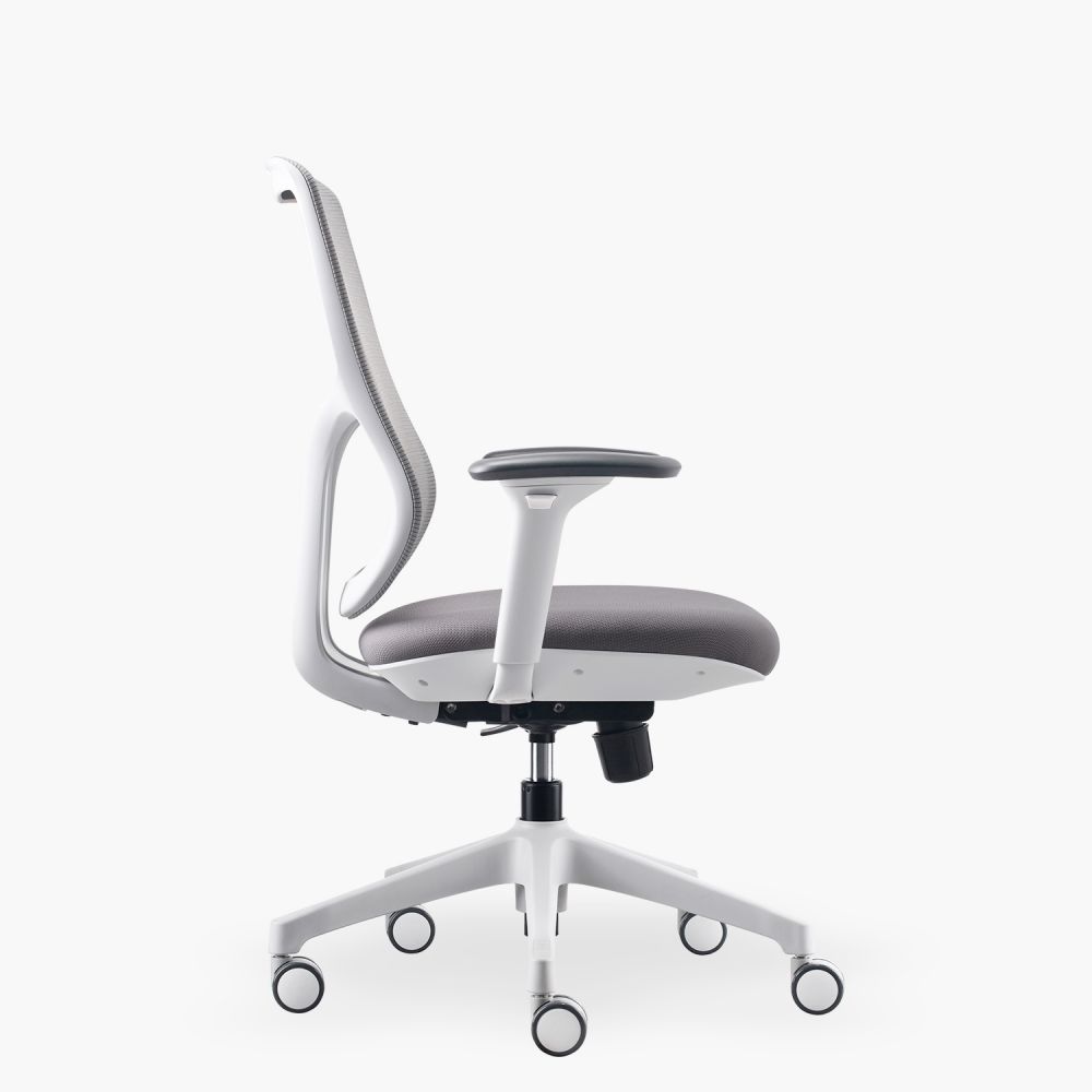 silla-oficina-chic-gris-claro-form-design