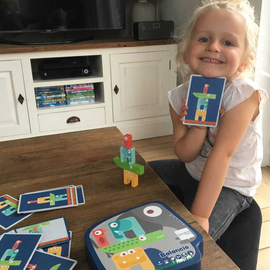 Juego De Ingenio Balancio Scratch Europe