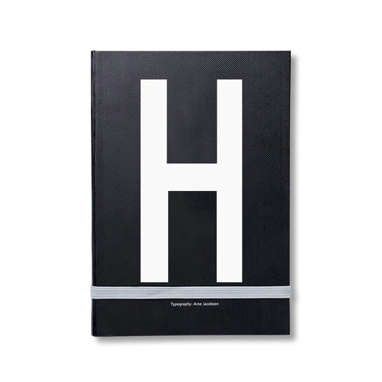 personal-notebook-con-letra-individual-de-la-a-a-la-z