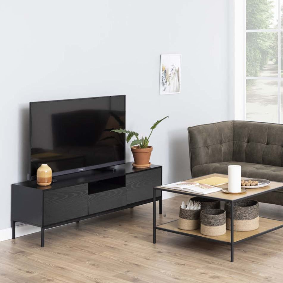 arrimo-bajo-seaford-negro-form-design