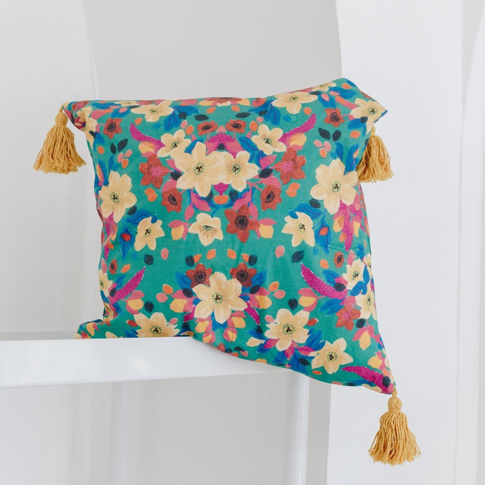 cojin-floral-jo-jimenez