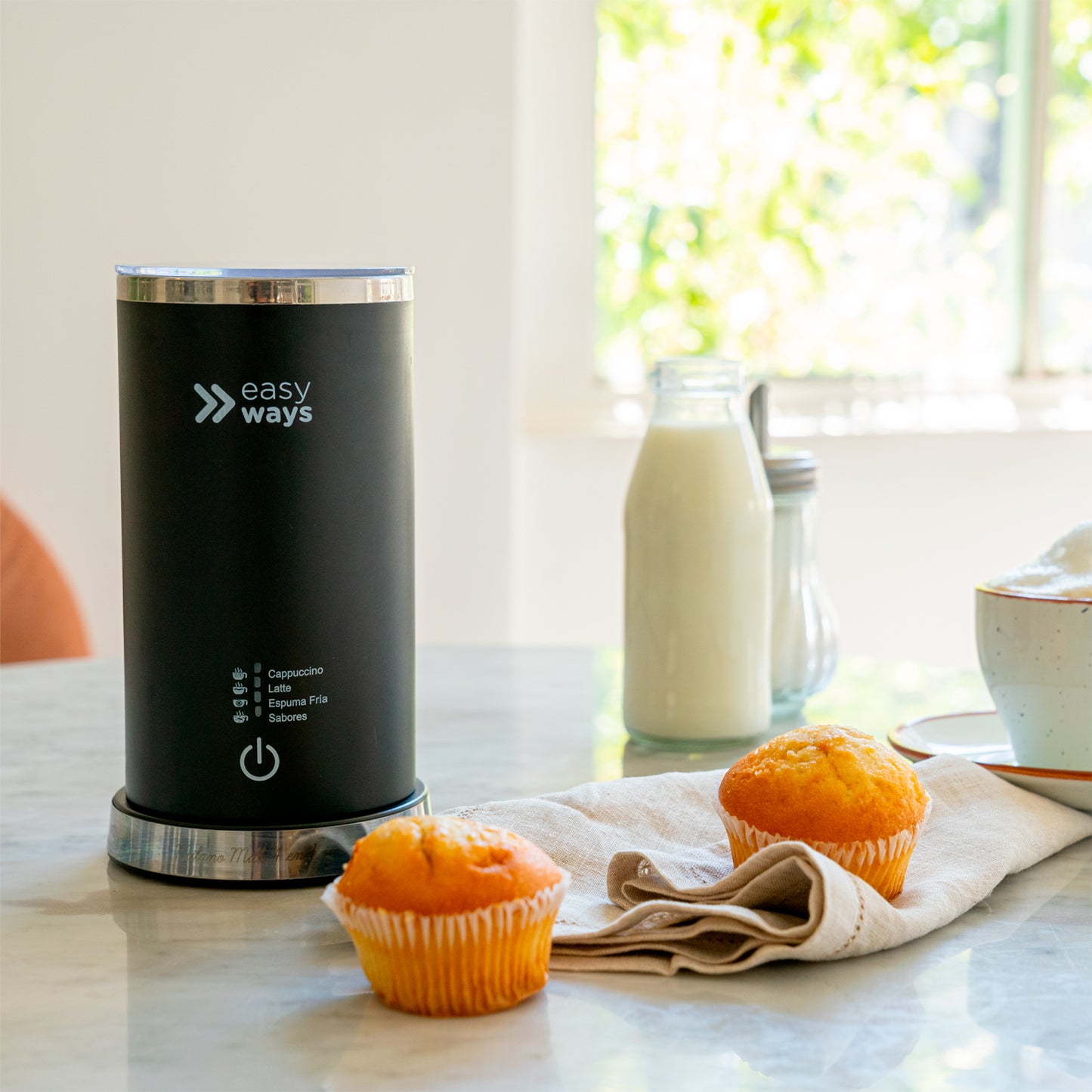 Cafetera Milano Coffe Gris + Espumador de leche Easyways