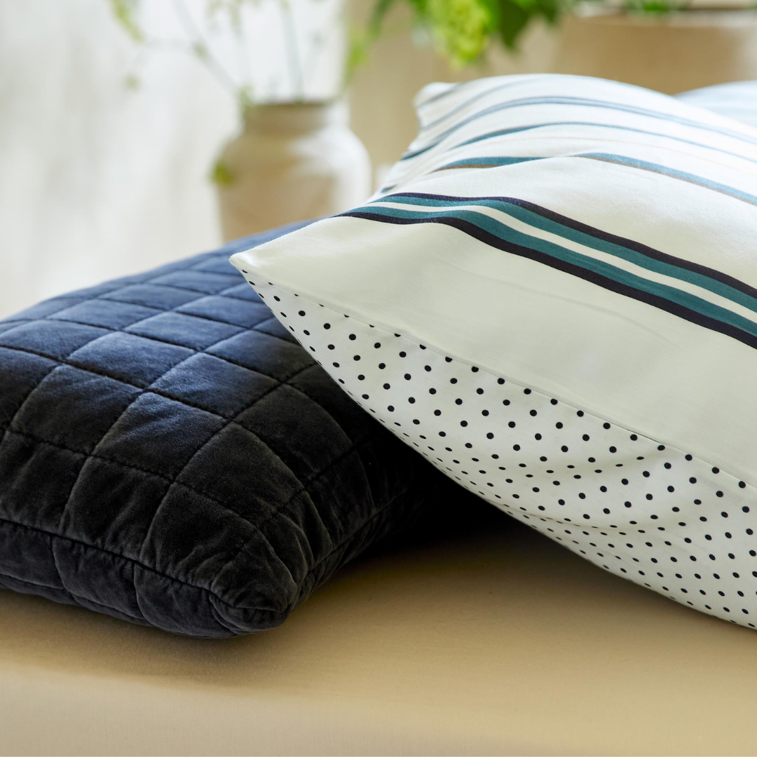 cojin-julia-nightblue-40-x-90-essenza
