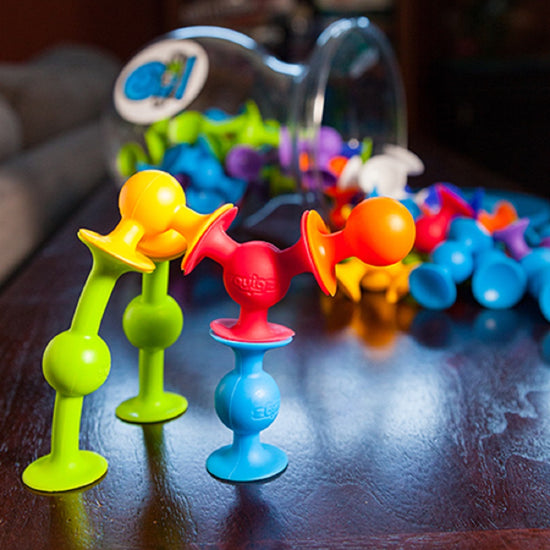 Juego de 50 Piezas De Creatividad Y Construcción Squigz Deluxe Set FatBrain Toys