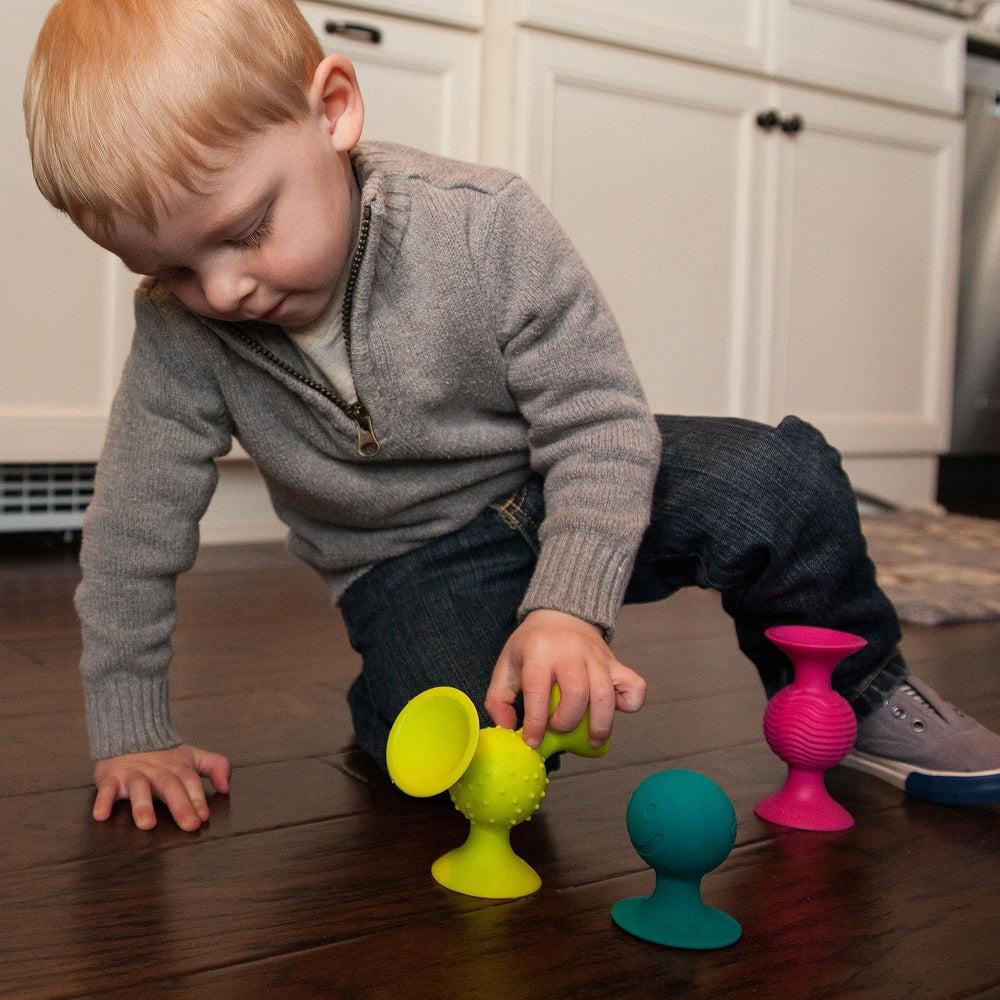 Mordedores y Sonajeros Sensoriales Pipsquigz FatBrain Toys