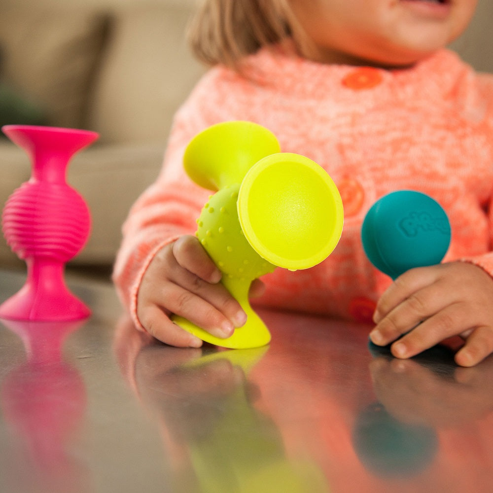 Mordedores y Sonajeros Sensoriales Pipsquigz FatBrain Toys