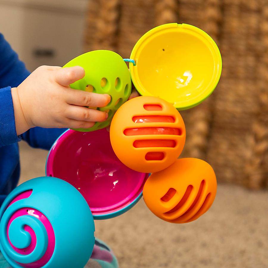 Pelotas Sensoriales Anidables Y Unidas Oombeeball FatBrain Toys