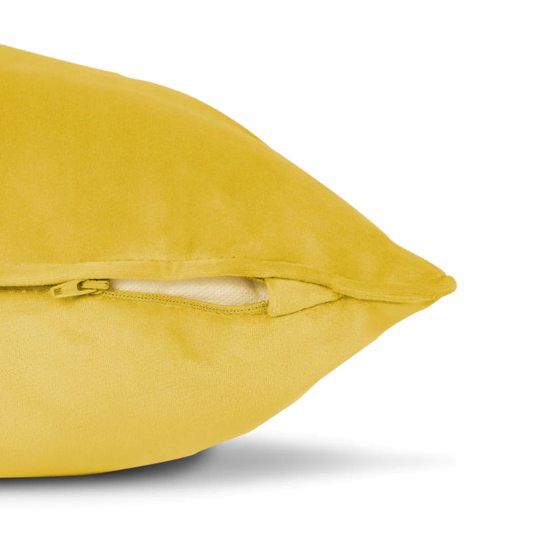 Cargar imagen en el visor de la galería, Cojín Velvet Pillow Square Recycled Gold Honey Fatboy
