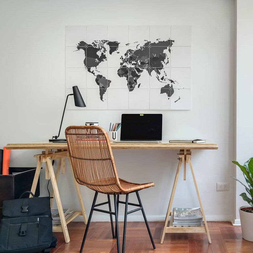 mural-the-world-black-white-ixxi