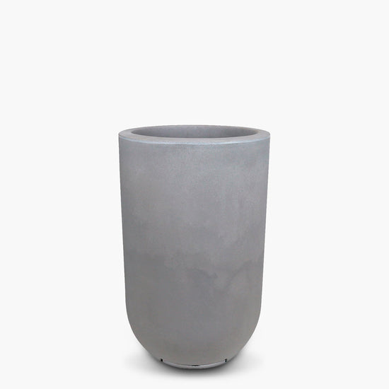 macetero-lauca-gris-claro-40-x-40-x-63-cm-form-design