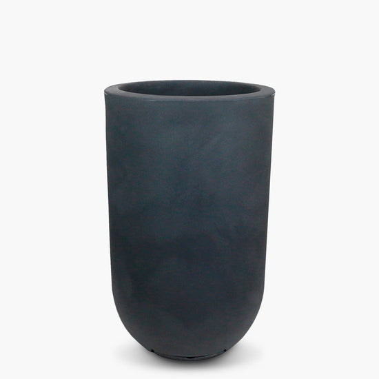 macetero-lauca-gris-oscuro-50-x-50-x-80-cm-form-design