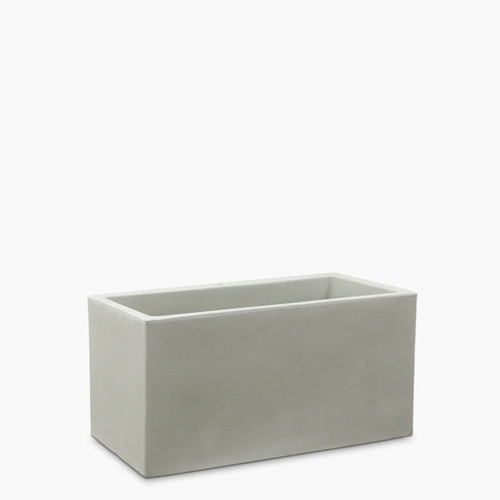 macetero-patagonia-crema-60-x-30-x-30-cm-form-design