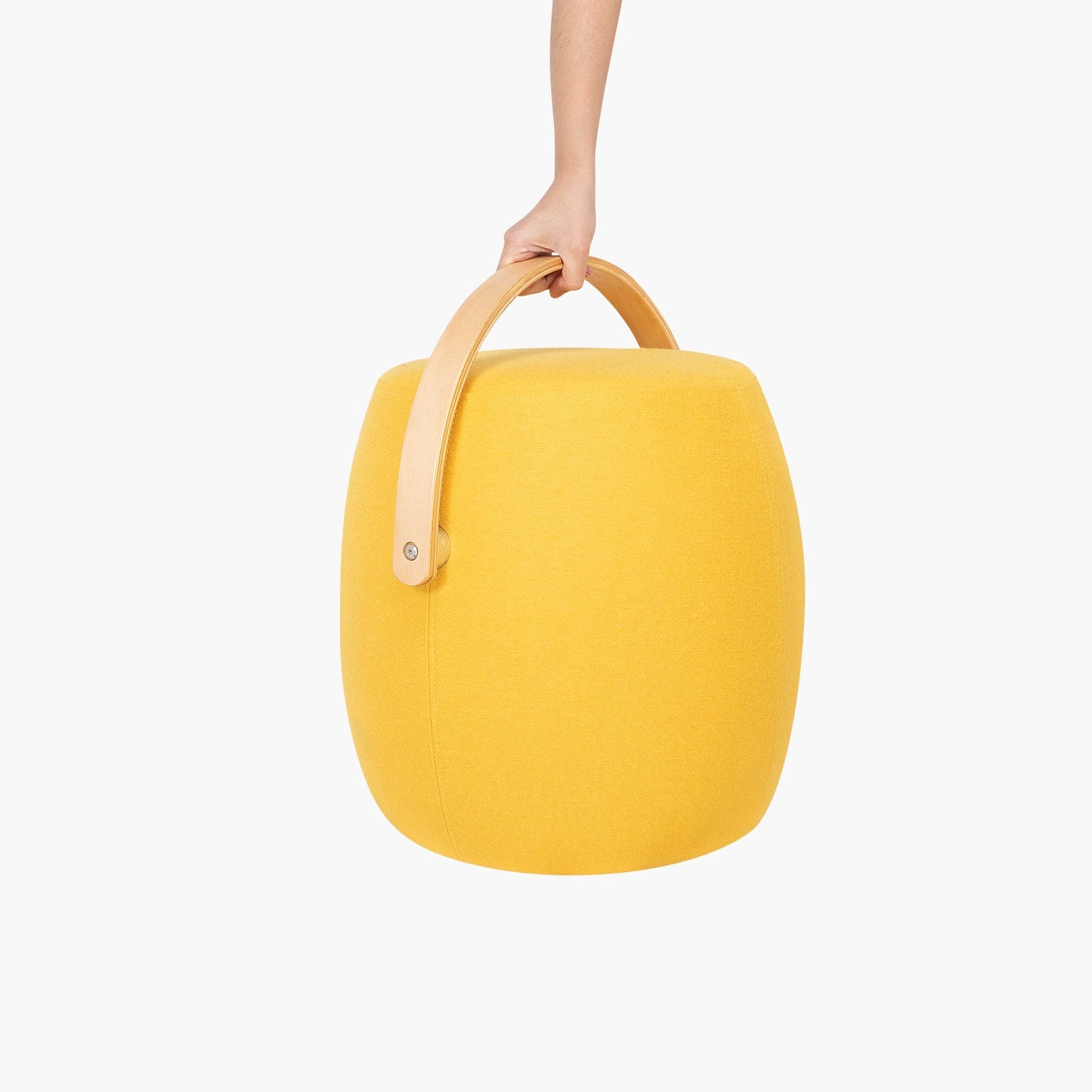 pouf-asa-de-madera-amarillo-form-design