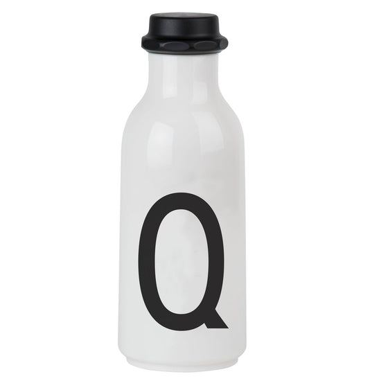 botella-de-agua-personal-con-letra-individual-de-la-a-a-la-z
