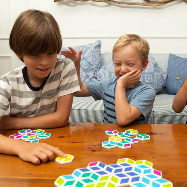 Stellö, Juego De Mesa Estrategia Möbi