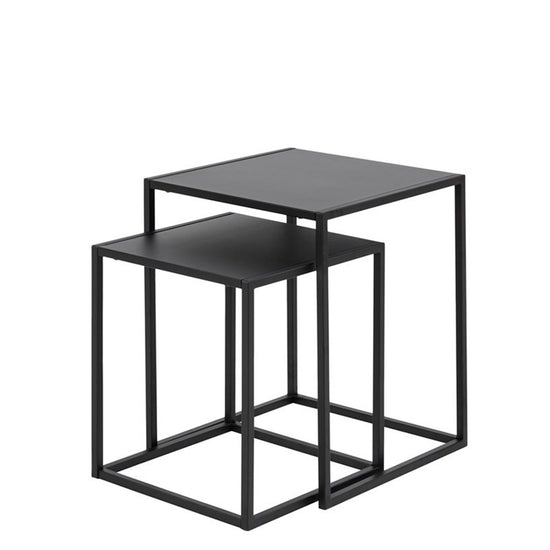 set-mesas-anidadas-newton-form-design