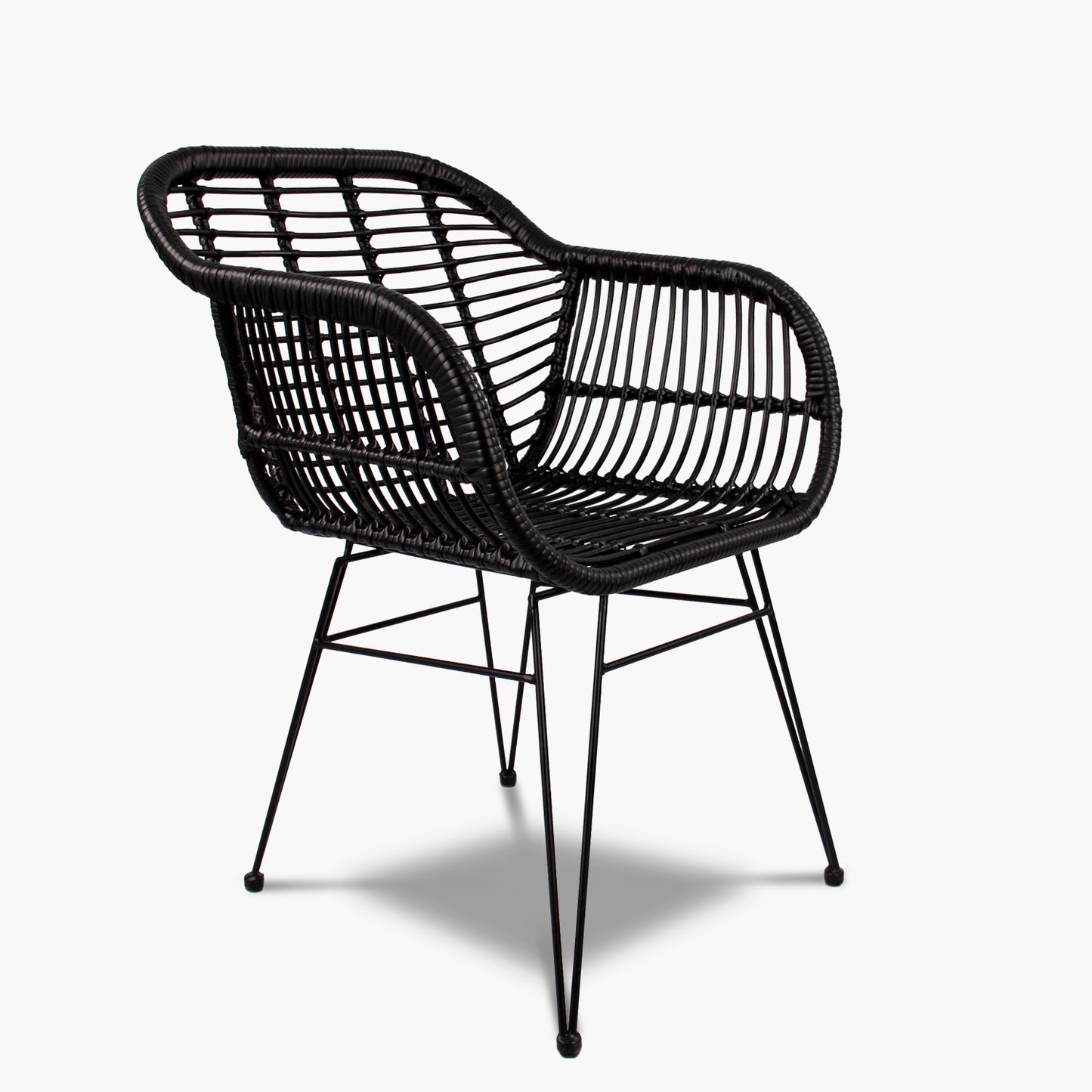 silla-comedor-c-brazo-terraza-ratan-creta-negro-form-design