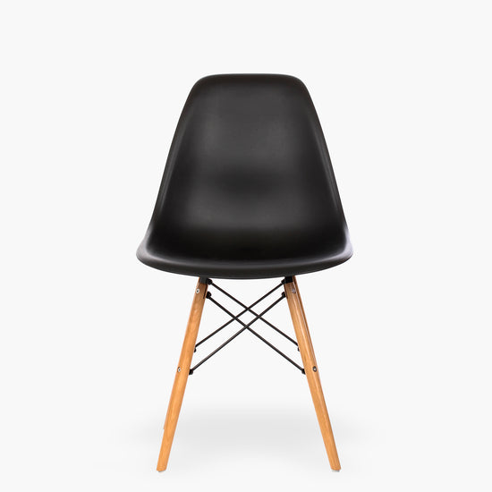 Silla DSW Réplica Eames Negro Form Design