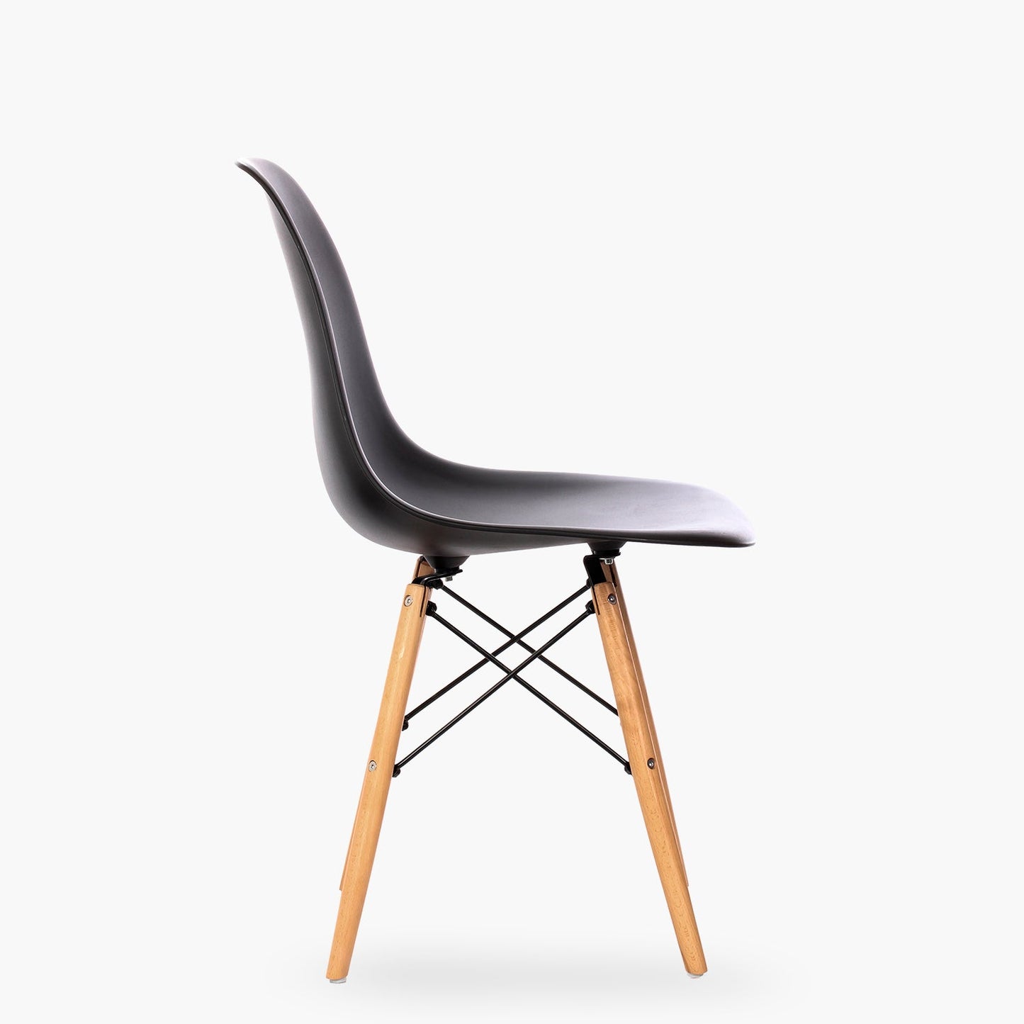 Silla DSW Réplica Eames Negro Form Design