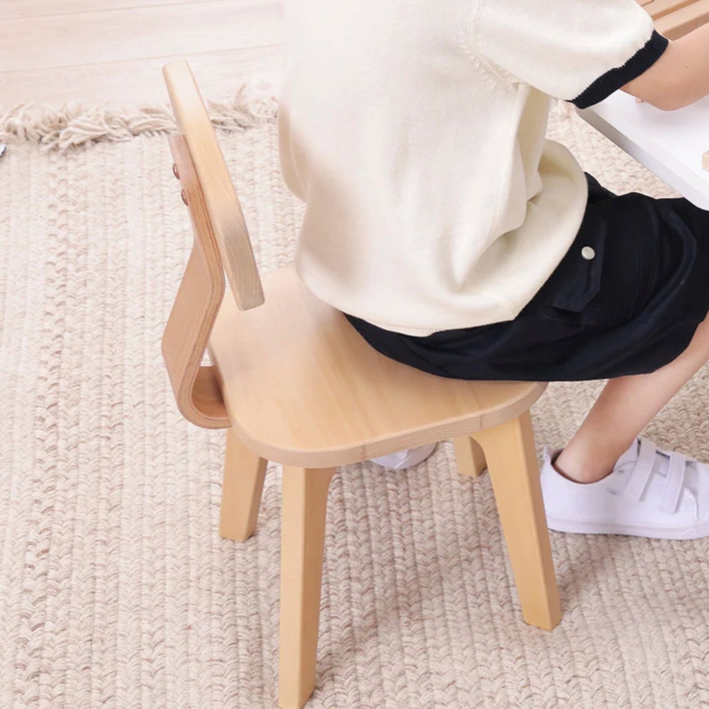 silla-infantil-fiorella-natural-31-x-27-x-54-cm-form-design