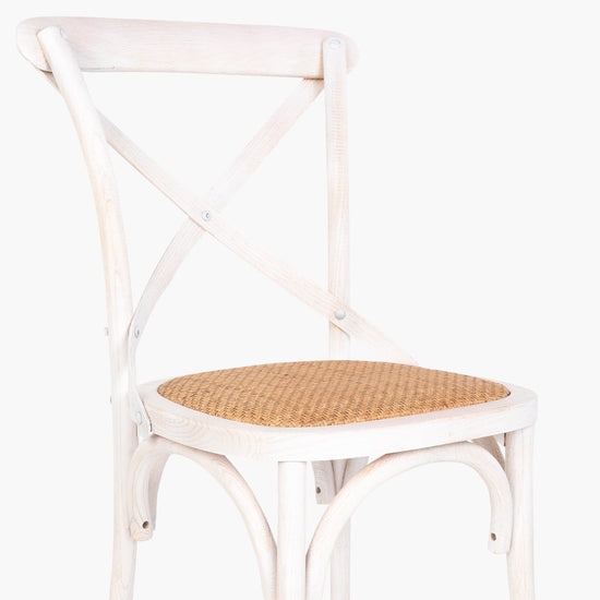 silla-madera-tradition-rattan-blanco-form-design