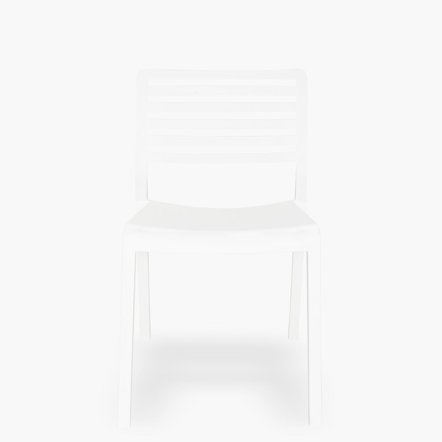 silla-plastico-terraza-barcelona-form-design