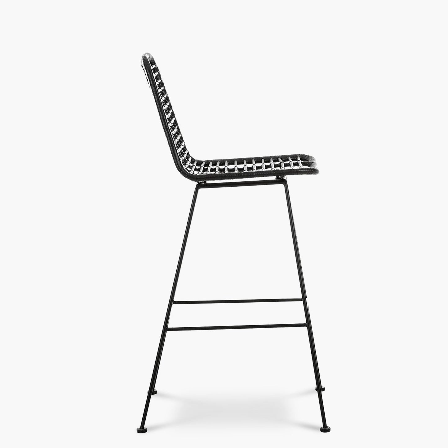 taburete-terraza-ratan-creta-negro-form-design
