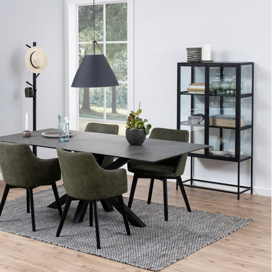 vitrina-seaford-vidrio-form-design