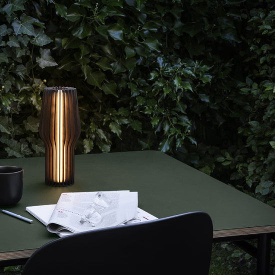 Lámpara Radiant LED Roble Ahumdo Eva Solo