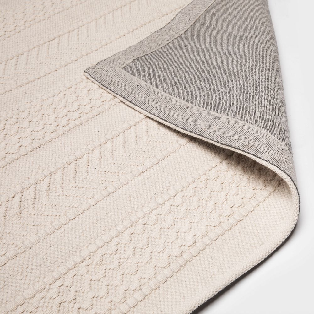 Cargar imagen en el visor de la galería, alfombra-algodon-bartolome-300x400-blanco-form-design
