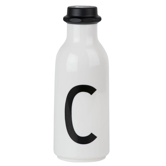 botella-de-agua-personal-con-letra-individual-de-la-a-a-la-z