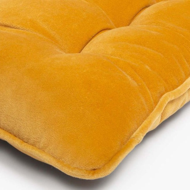 cojin-banqueta-velur-mostaza-calma-house