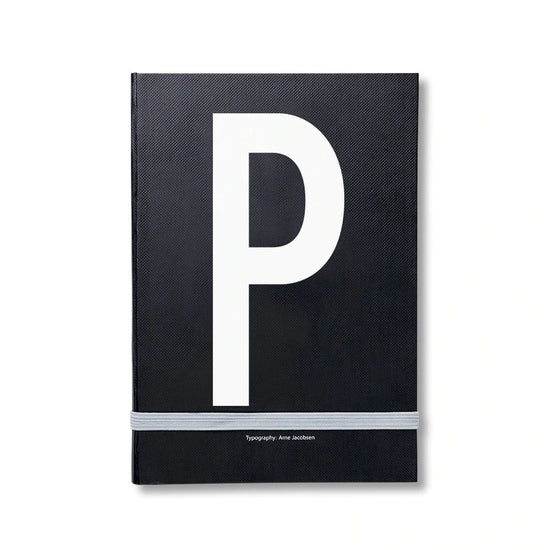 personal-notebook-con-letra-individual-de-la-a-a-la-z