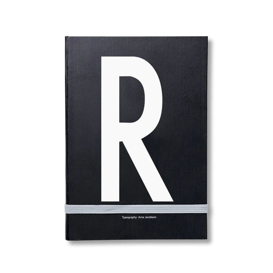 personal-notebook-con-letra-individual-de-la-a-a-la-z