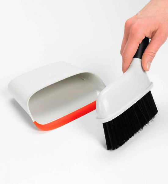 Set Escobilla Y Pala Compacta Oxo