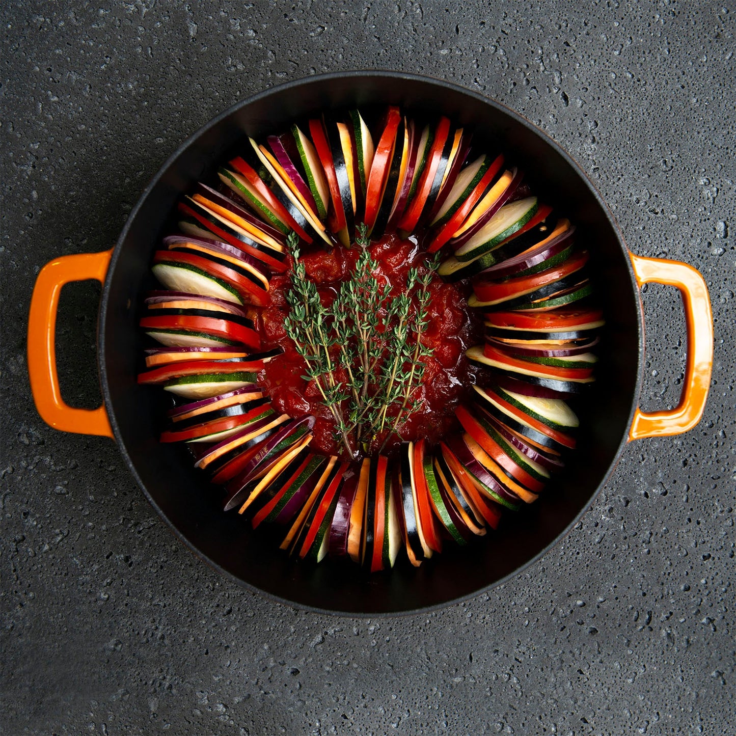 Olla de hierro fundido reciclado 24CM Orange Combekk