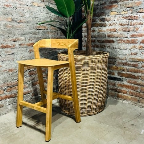 taburete-de-madera-john-47-x-51-x-93-cm-palmera-rosa